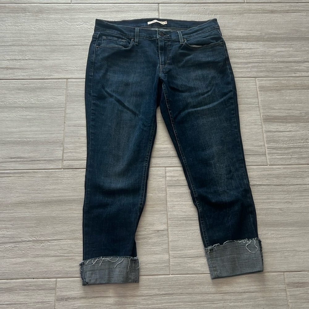 Levi Strauss & Co dark wash 524 Skinny Jeans size 30‎ ankle length rolled cuff